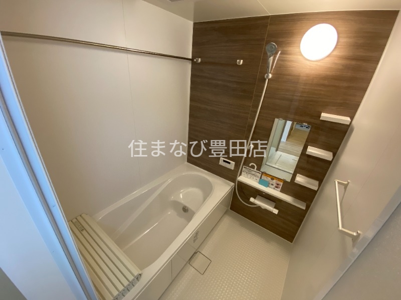 バス・シャワールーム　同型完成モデル