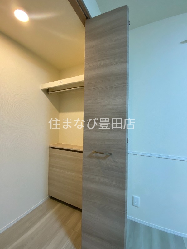 収納　同型完成モデル