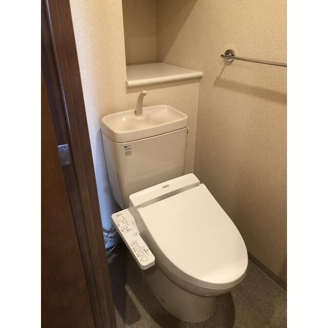 トイレ　トイレもきれいです