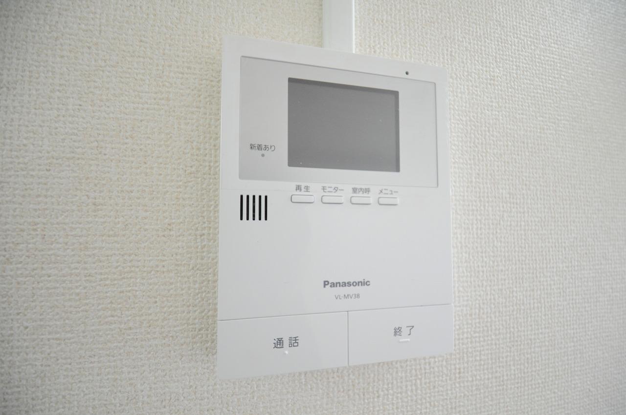 セキュリティ　モニター付きインターホン