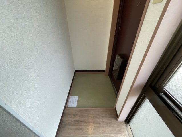 玄関　2023年4月撮影※現況を優先します