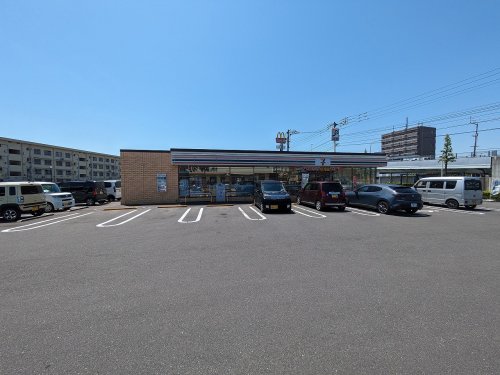 コンビニ　セブンイレブン 高知河ノ瀬町店（コンビニ）まで343m