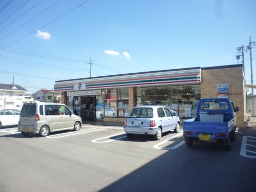 コンビニ　セブンイレブン 栃木小金井駅東店（コンビニ）まで720m