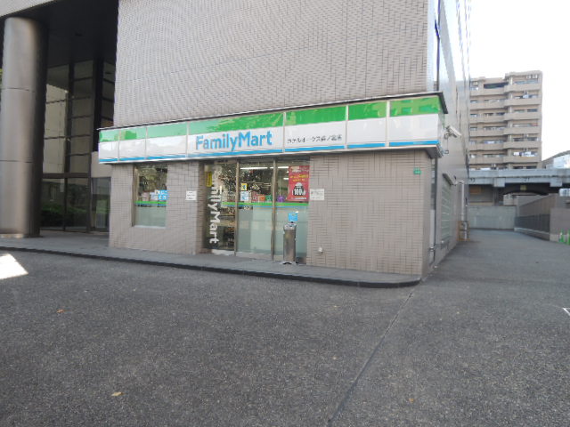 コンビニ　ファミリーマート ホテルオークス森ノ宮店（コンビニ）まで219m