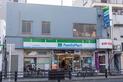 コンビニ　ファミリーマート 寺田町駅前店（コンビニ）まで567m