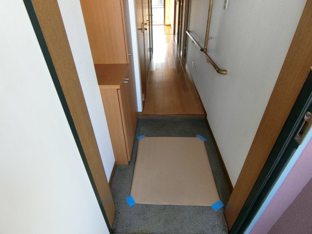 玄関　※別部屋のイメージ写真です。