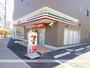 コンビニ　セブンイレブン（コンビニ）まで394m