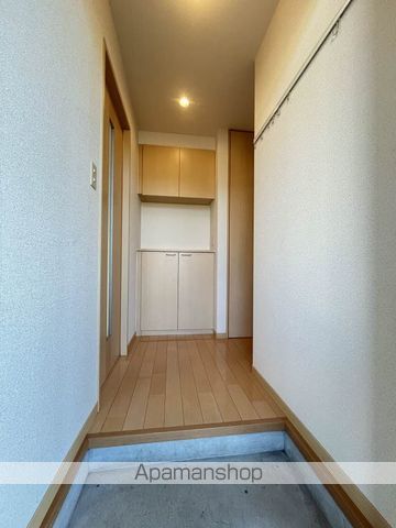 プランドール B棟の玄関写真