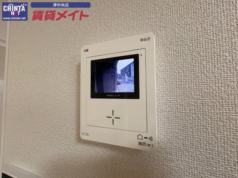 セキュリティ　同物件別部屋写真