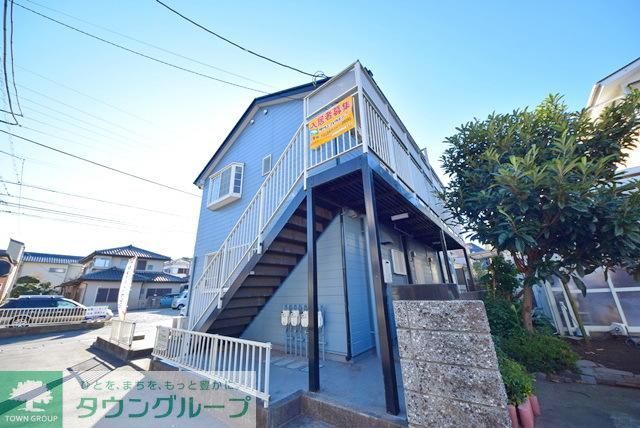 建物外観　周辺は静かな環境です