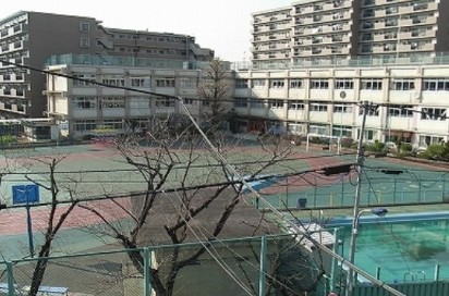 小学校　北区立 第四岩淵小学校（小学校）まで265m