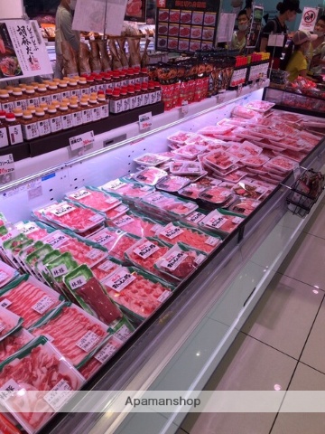 スーパー　あんずお肉の工場直売所勝どき店（スーパー）まで801m