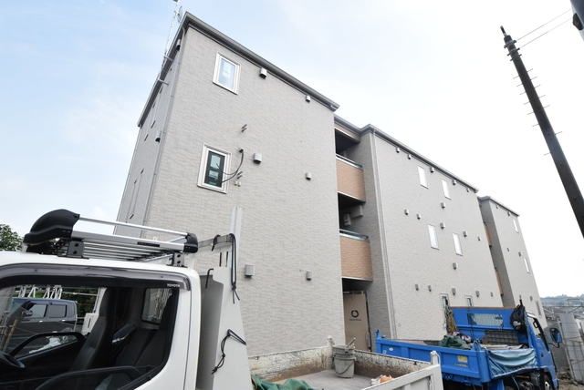 建物外観　★お問い合わせはタウンハウジング新百合ヶ丘店まで★