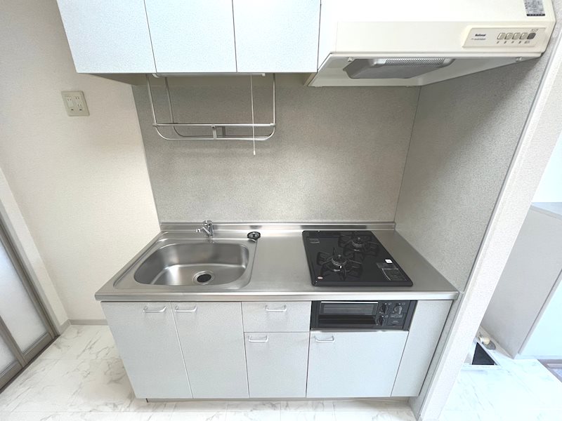 キッチン　2口グリル付きなのでお料理も捗ります。
