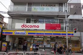 コンビニ　ミニストップ駒沢1丁目店（コンビニ）まで162m