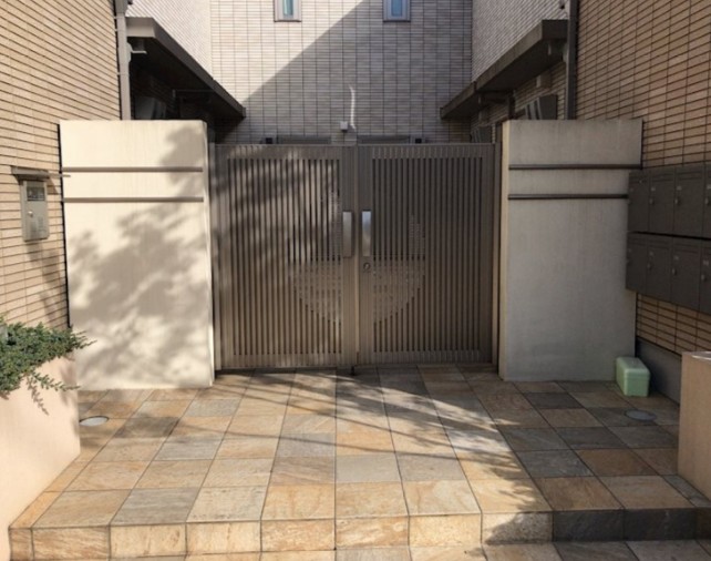 エントランス
