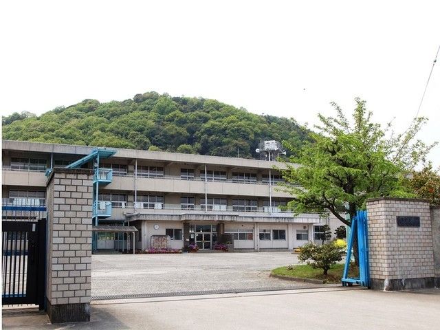 小学校　連島北小学校（小学校）まで1200m