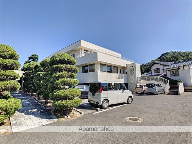 病院　粟井内科医院（病院）まで331m