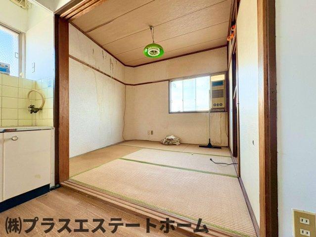 福住マンションの居間写真
