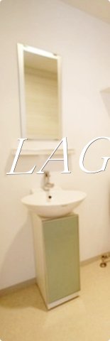 洗面設備　洗面台です。