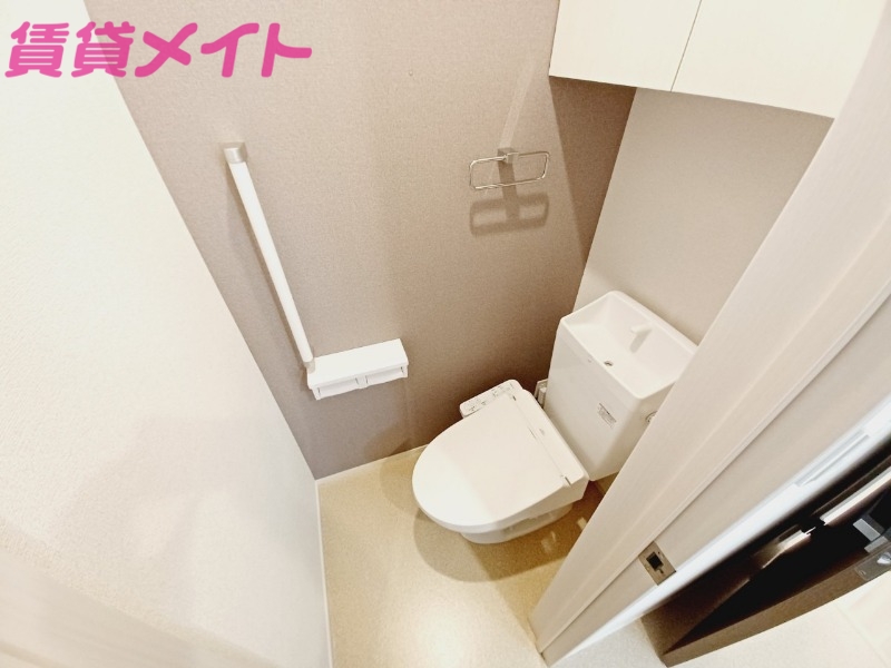 トイレ　同型タイプ画像