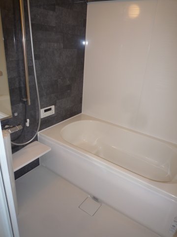 バス・シャワールーム　お風呂で日々の疲れを落としましょう