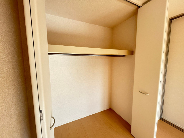 収納　同物件別室のイメージ画像となります　反転した間取りとなります