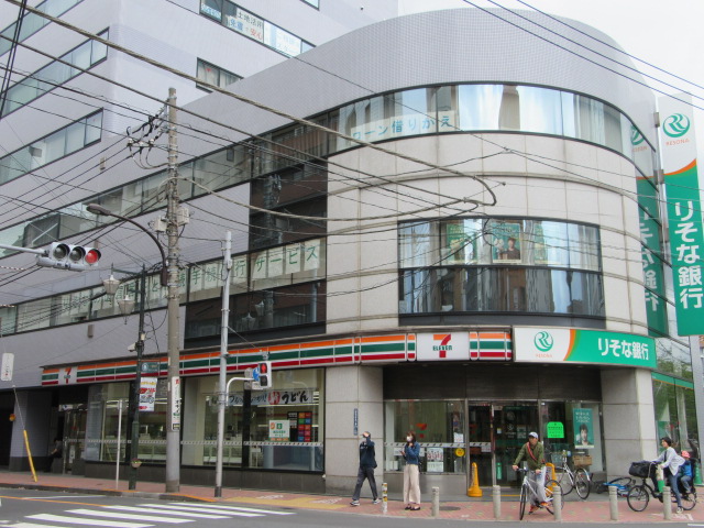 コンビニ　セブンイレブン西蒲田環八通り店（コンビニ）まで318m
