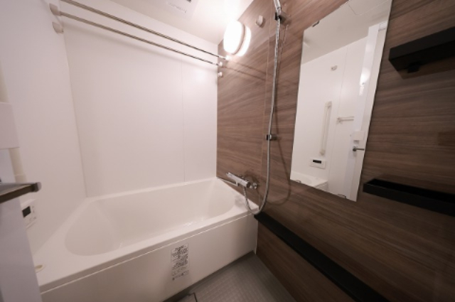 バス・シャワールーム　バス※別部屋参考写真