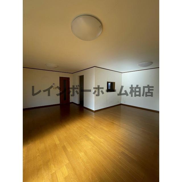 居室・リビング　使いやすいリビングです