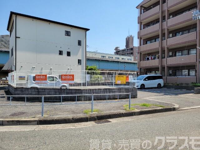 駐車場　敷地内駐車場