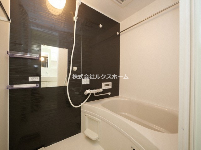 バス・シャワールーム　日々の疲れを癒すお風呂付です