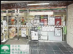 コンビニ　セブンイレブン西麻布4丁目店（コンビニ）まで830m