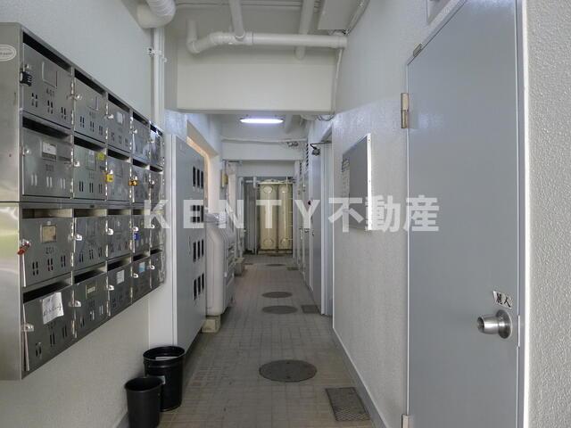 ロビー　建物の内部です