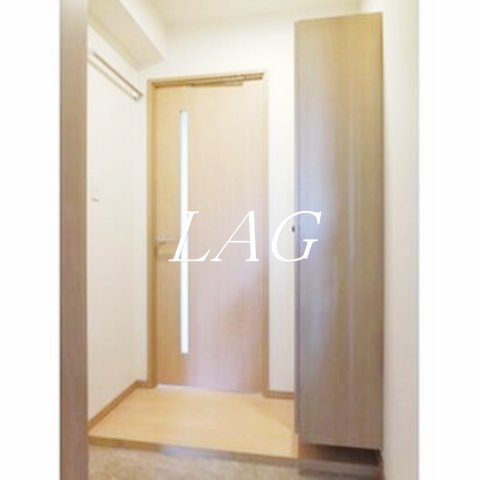 玄関　玄関です。