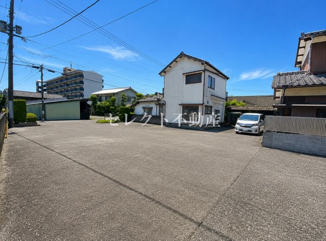 駐車場　【シャルマンドミールA】