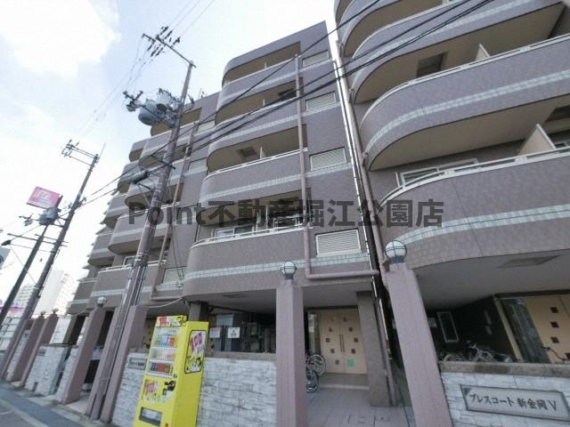 ブレスコート新金岡IIIの外観写真