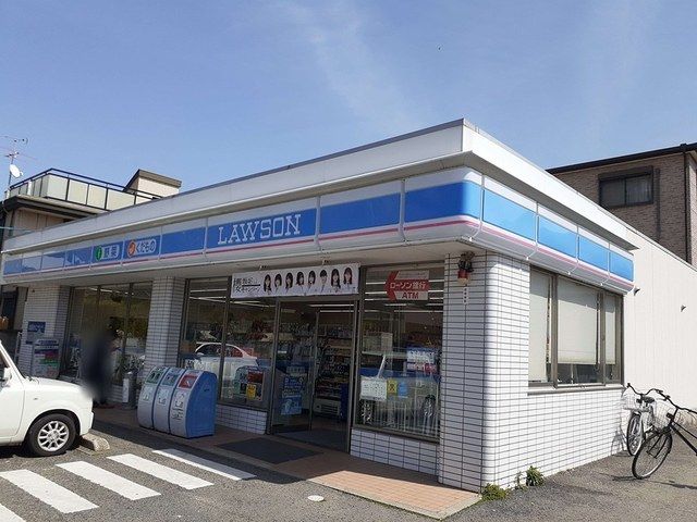 コンビニ　ローソン様（コンビニ）まで817m