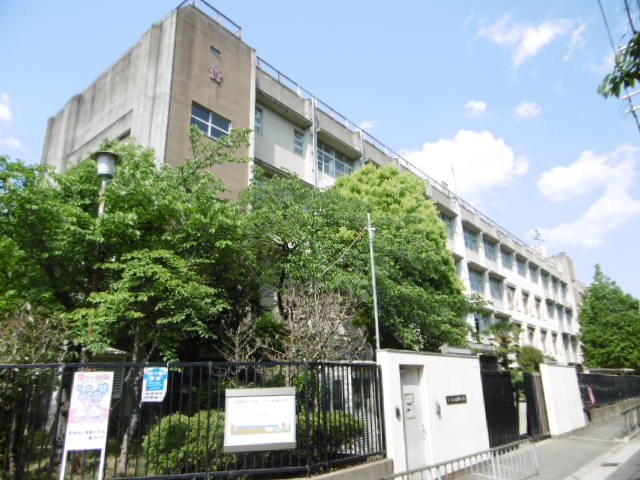 小学校　東大阪市立 花園北小学校（小学校）まで568m