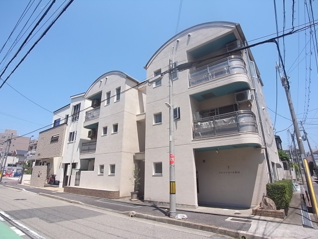 クレインコート夙川の外観写真