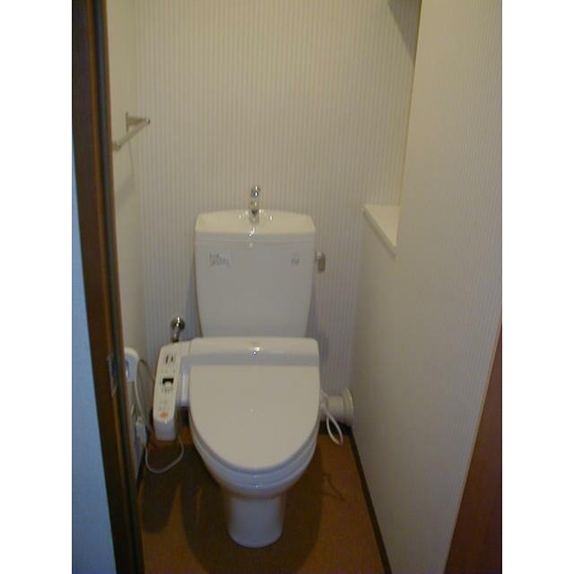トイレ　※同仕様写真