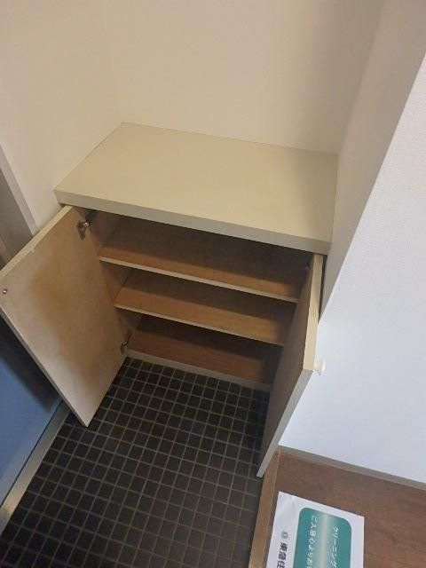 その他設備　下駄箱