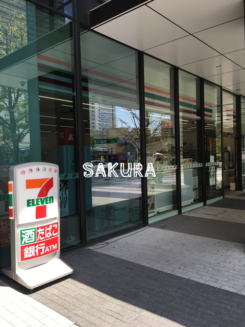 コンビニ　セブン‐イレブン川崎武蔵小杉駅前店（コンビニ）まで349m