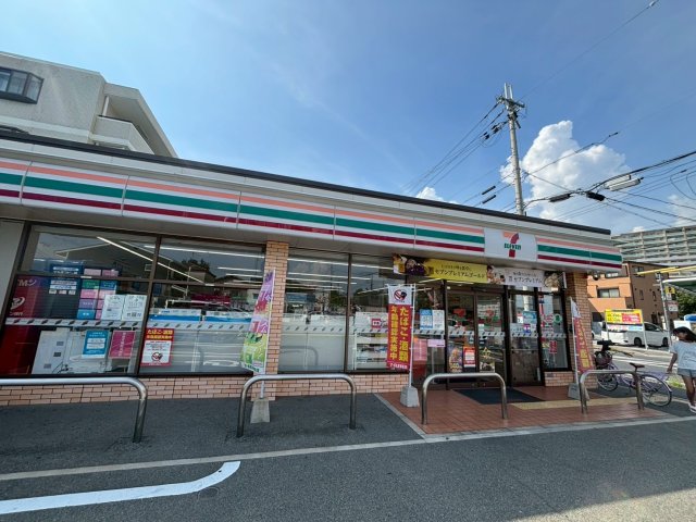 コンビニ　セブン－イレブン　阪急石橋駅前店（コンビニ）まで453m