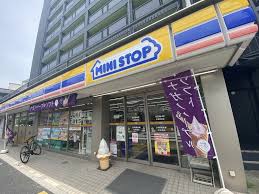コンビニ　ミニストップ 杉並和田店（コンビニ）まで78m
