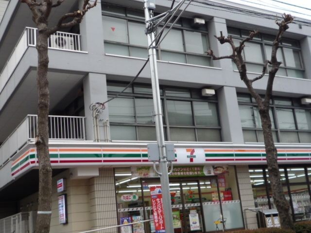 コンビニ　セブンイレブン練馬東大泉2丁目店（コンビニ）まで509m
