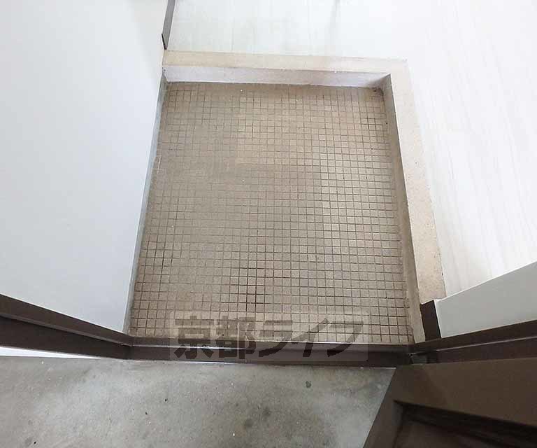 玄関　玄関です。