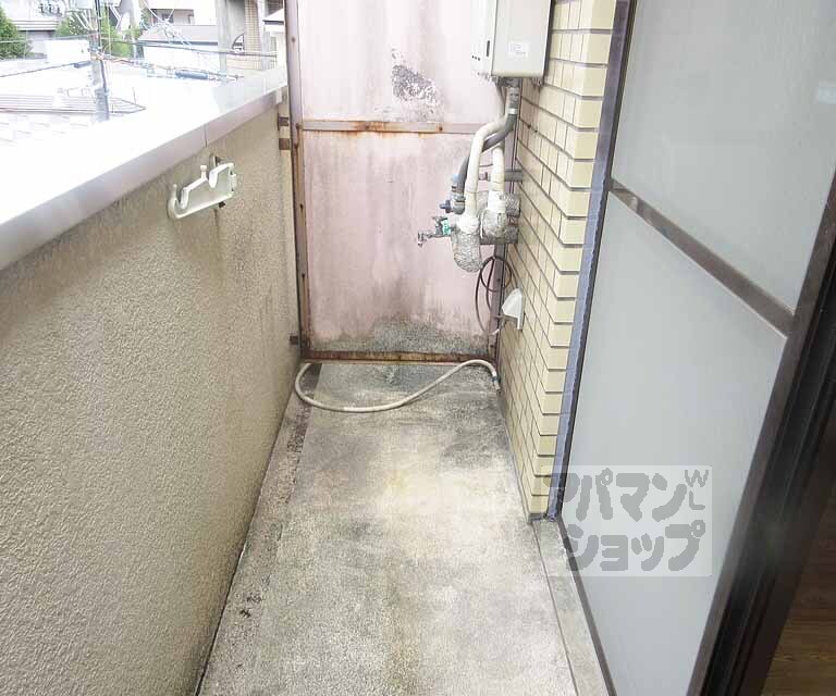 バルコニー　広々ベランダになります。