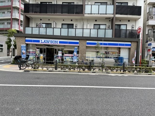 コンビニ　ローソン京成曳舟駅前店（コンビニ）まで252m