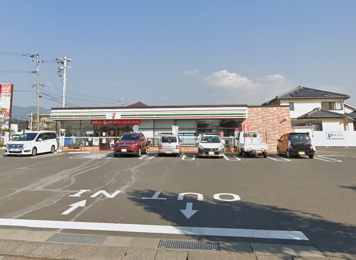 コンビニ　セブンイレブン大村富の原2丁目店（コンビニ）まで411m